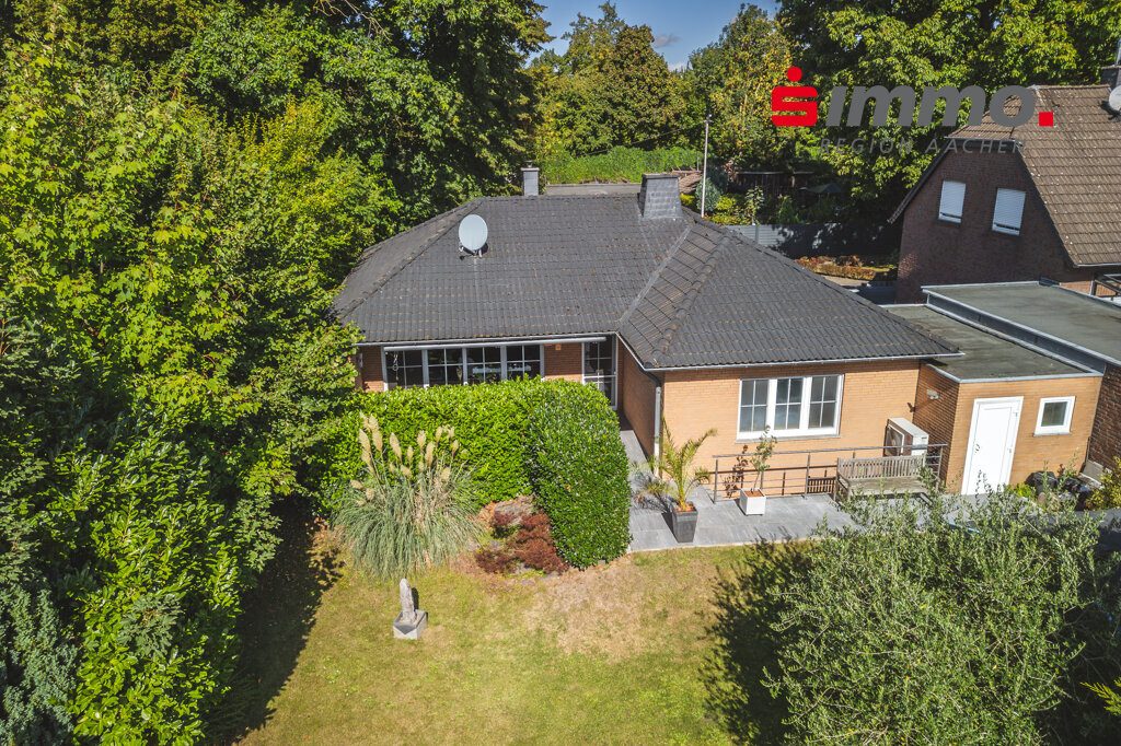 Immobilienangebot - Alsdorf - Wohnen - Freistehender Bungalow im beliebten Alsdorfer Stadtteil Begau