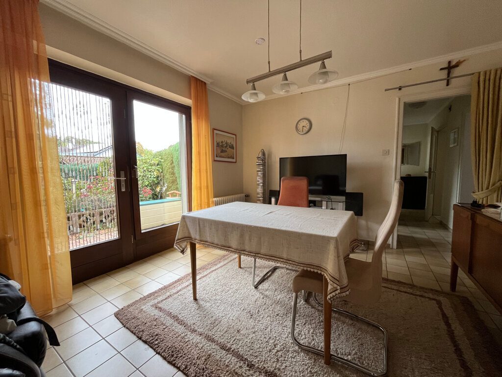 Immobilienangebot - Alsdorf - Wohnen - Gepflegtes Kleinod mit Potenzial in ruhiger Wohnlage