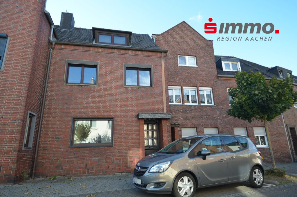 Immobilienangebot - Baesweiler - Wohnen - Renovierungsbedürftiges Einfamilienhaus im Stadtzentrum