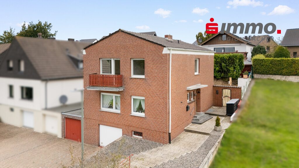 Immobilienangebot - Stolberg - Wohnen - Bezugsfreie Eigentumswohnung in einem Zweifamilienhaus in guter Wohnlage
