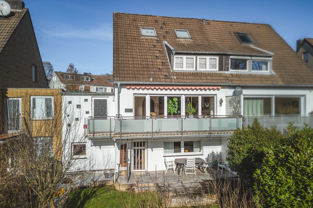 Immobilienangebot - Aachen - Wohnen - Laurensberg!
Liebevoll gepflegtes Einfamilienhaus in bestem Wohnumfeld