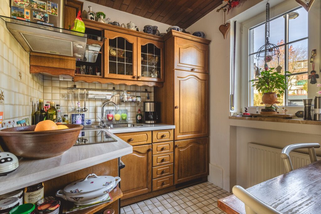 Immobilienangebot - Aachen - Wohnen - Laurensberg!
Liebevoll gepflegtes Einfamilienhaus in bestem Wohnumfeld