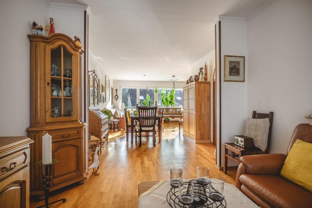 Immobilienangebot - Aachen - Wohnen - Laurensberg!
Liebevoll gepflegtes Einfamilienhaus in bestem Wohnumfeld