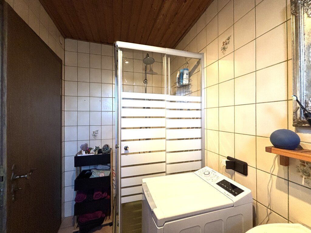 Immobilienangebot - Würselen - Wohnen - Broichweiden!
Bezugsfreies 2-Familienhaus mit Garage und traumhaftem Garten