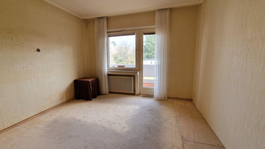 Immobilienangebot - Aachen - Wohnen - Der Blick ins Grüne!
Bezugsfreie 3 Zimmerwohnung mit großem Balkon und PKW Stellplatz