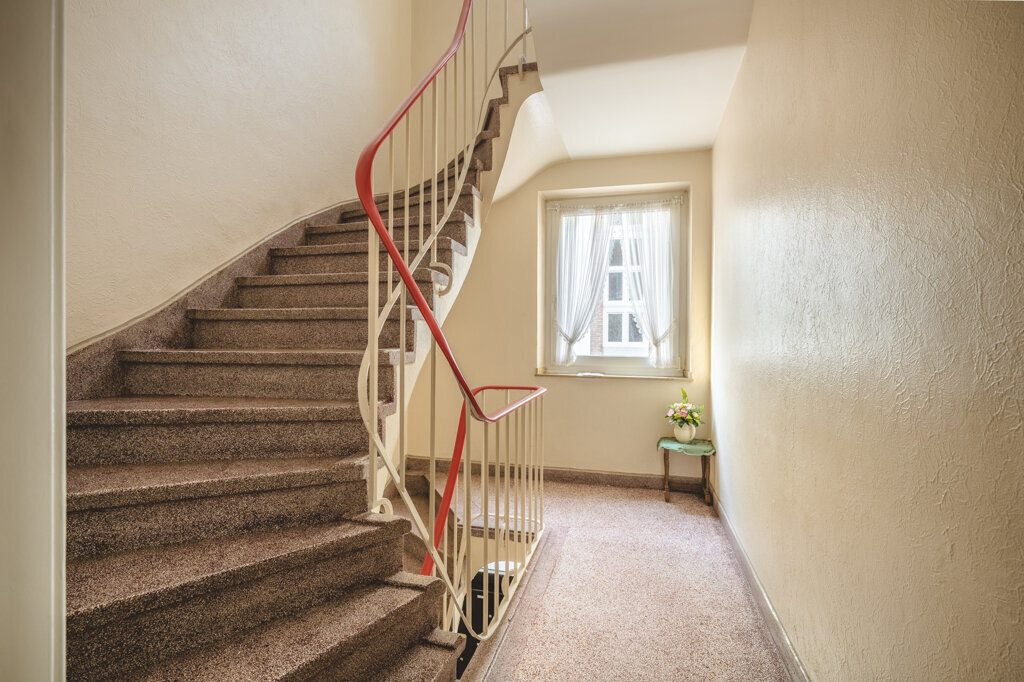 Immobilienangebot - Aachen - Renditehäuser - Teilweise bezugsfreies 4-Familienhaus mit 2 Garagen, in bester Lage am Rande des Aachener Südviertels