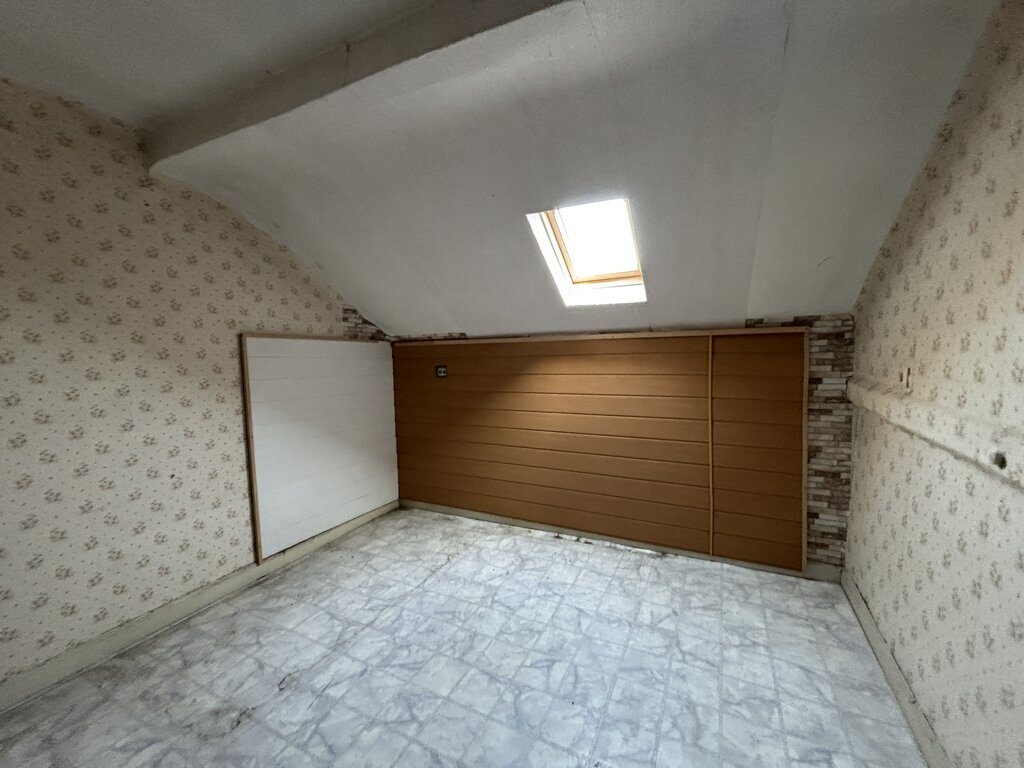 Immobilienangebot - Würselen - Wohnen - Modernisierungsbedürftiges Einfamilienhaus mit Garage und Sonnengrundstück im Herzen von Bardenberg