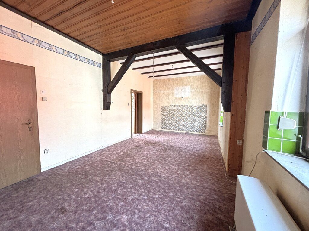 Immobilienangebot - Würselen - Wohnen - Modernisierungsbedürftiges Einfamilienhaus mit Garage und Sonnengrundstück im Herzen von Bardenberg