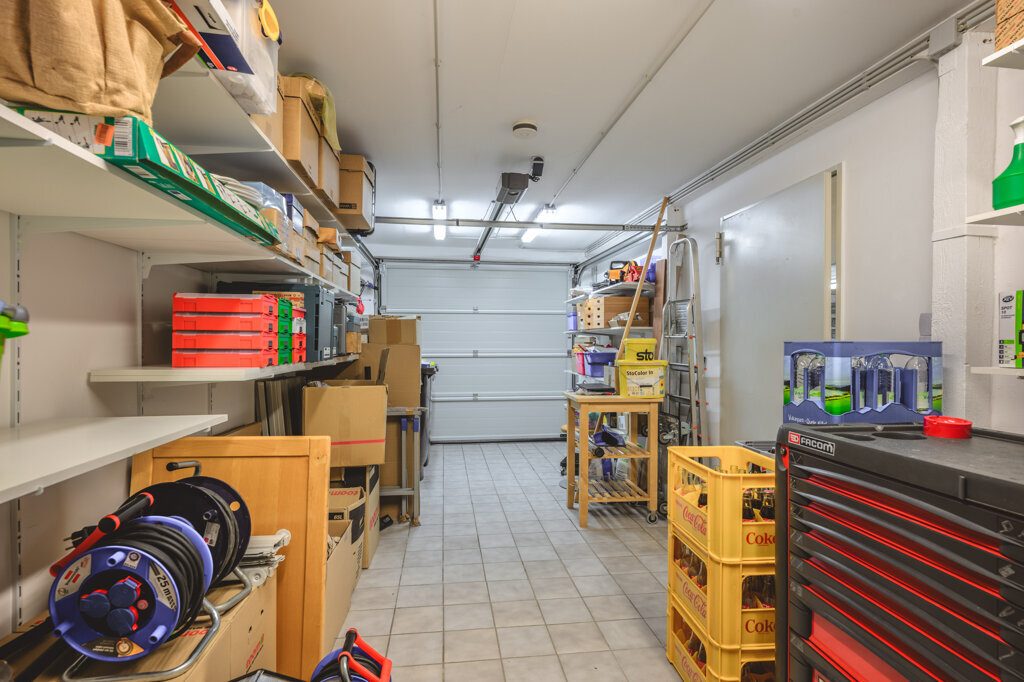 Immobilienangebot - Langerwehe - Wohnen - Charmantes Einfamilienhaus für die Familie
mit sonnigem Garten und Doppelgarage in ruhiger Lage