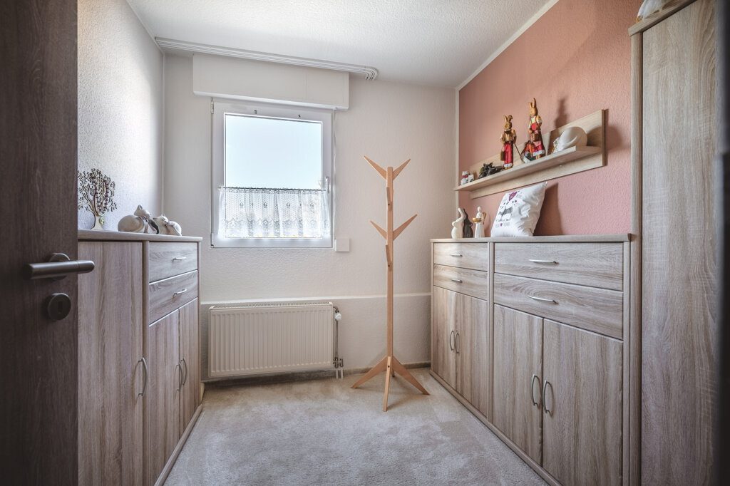 Immobilienangebot - Langerwehe - Wohnen - Charmantes Einfamilienhaus für die Familie
mit sonnigem Garten und Doppelgarage in ruhiger Lage
