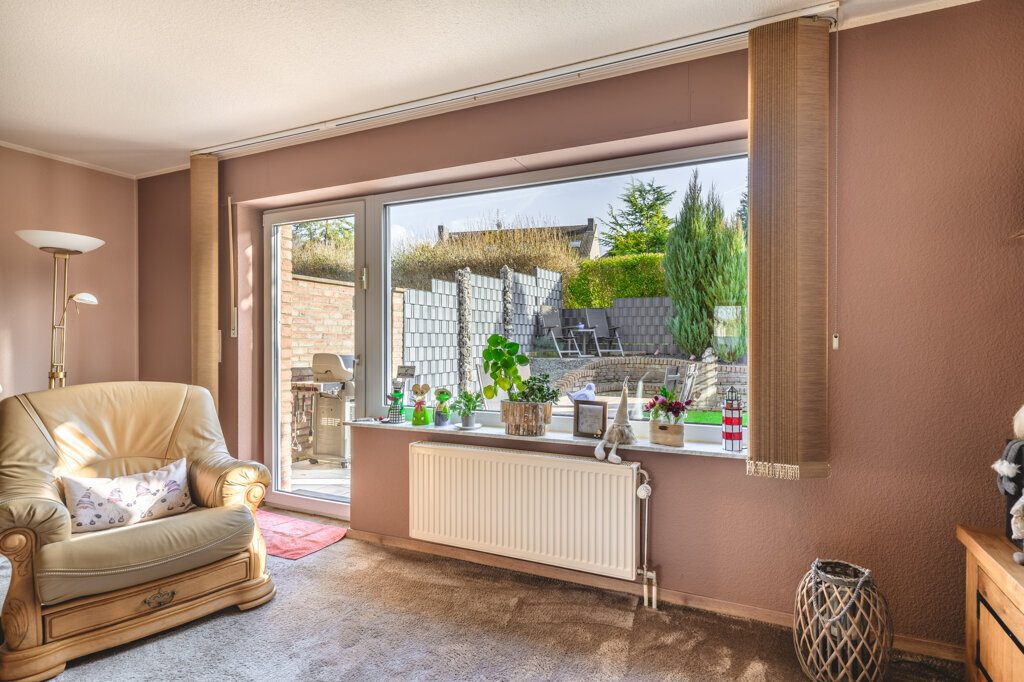 Immobilienangebot - Langerwehe - Wohnen - Charmantes Einfamilienhaus für die Familie
mit sonnigem Garten und Doppelgarage in ruhiger Lage