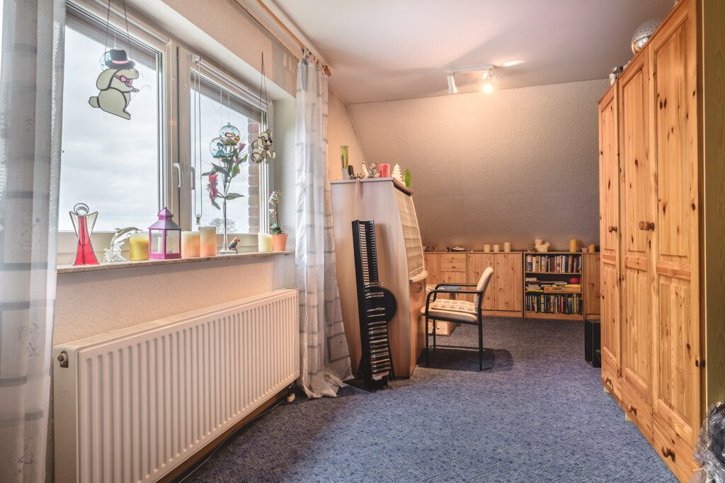 Immobilienangebot - Titz Ameln - Wohnen - Titz -Ameln!
Doppelhaushälfte mit Platz für die ganze Familie
