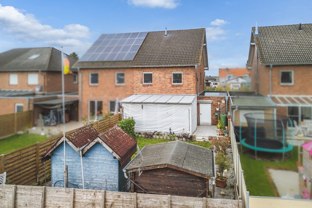 Immobilienangebot - Titz Ameln - Wohnen - Titz -Ameln!
Doppelhaushälfte mit Platz für die ganze Familie
