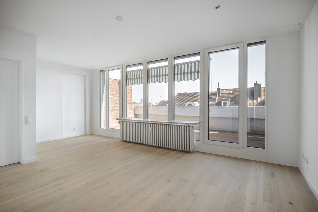 Immobilienangebot - Aachen - Renditehäuser - Innerstädtisches, modernisiertes Wohnhaus mit fünf bezugsfreien Wohnungen und zwei Gewerbeeinheiten