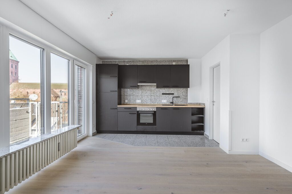 Immobilienangebot - Aachen - Renditehäuser - Innerstädtisches, modernisiertes Wohnhaus mit fünf bezugsfreien Wohnungen und zwei Gewerbeeinheiten