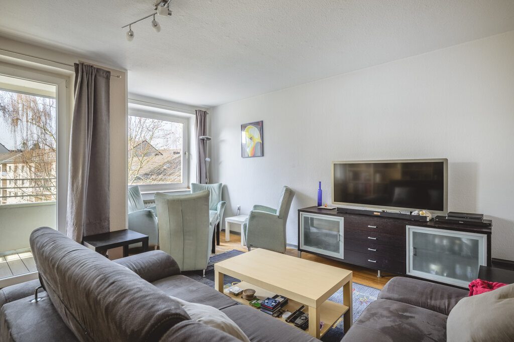 Immobilienangebot - Aachen - Renditehäuser - Gut geschnittene 3-Zimmer-Wohnung mit 2 Balkonen in ruhiger Wohnlage im Herzen von Aachen