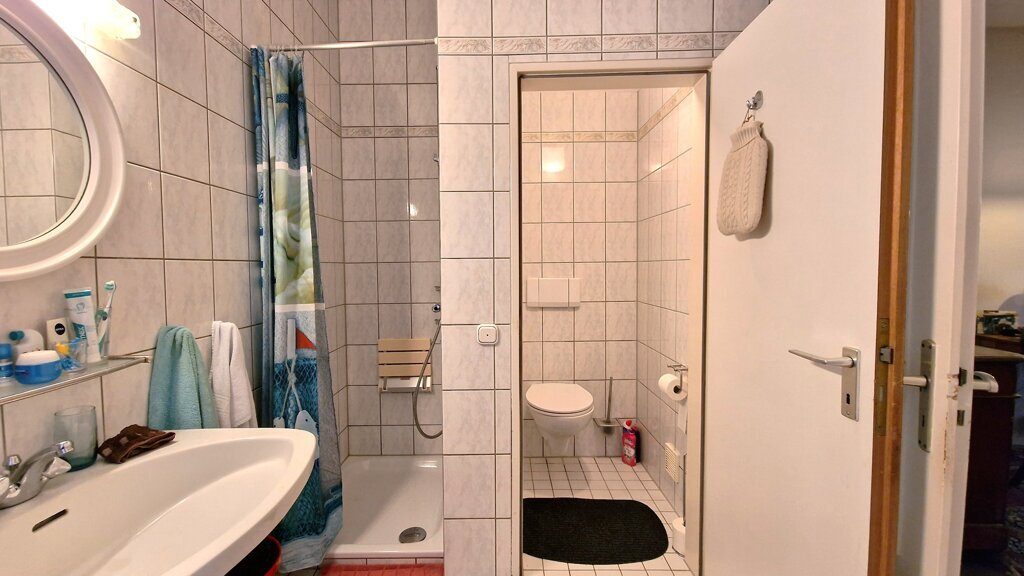 Immobilienangebot - Würselen - Wohnen - Zweifamilienhaus mit großem Grundstück 
in ruhiger Lage von Scherberg