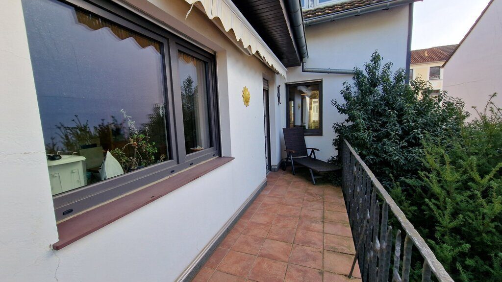 Immobilienangebot - Würselen - Wohnen - Zweifamilienhaus mit großem Grundstück 
in ruhiger Lage von Scherberg