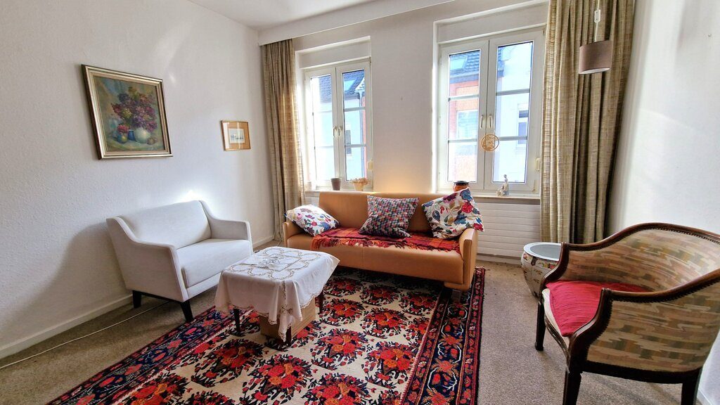 Immobilienangebot - Würselen - Wohnen - Zweifamilienhaus mit großem Grundstück 
in ruhiger Lage von Scherberg