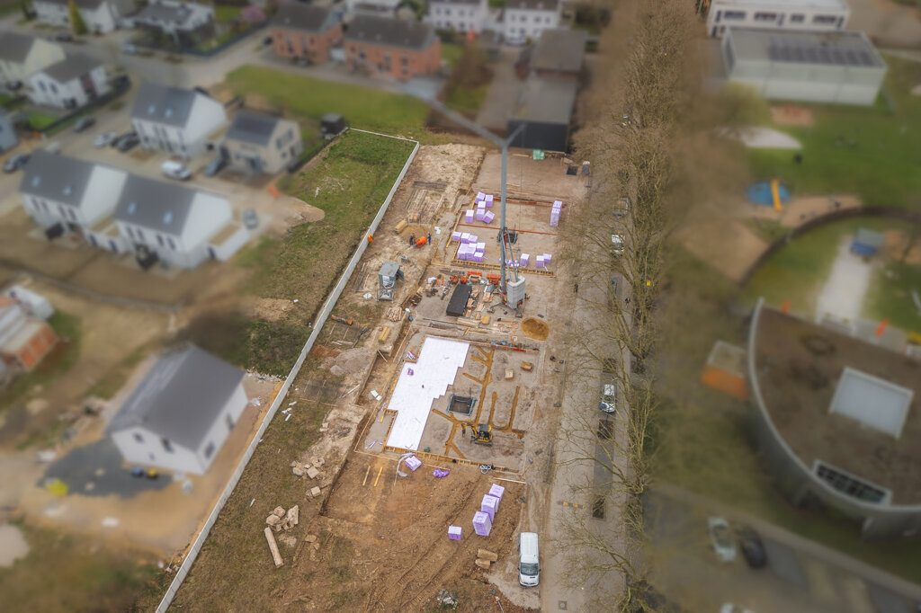 Immobilienangebot - Alsdorf - Renditehäuser - Neubauwohnhaus mit 11 Wohnungen und 15 Stellplätzen in ruhiger, beliebter Lage von Alsdorf-Annapark