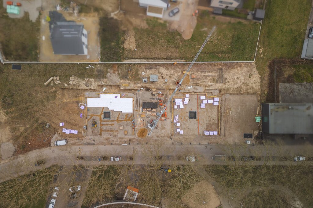 Immobilienangebot - Alsdorf - Renditehäuser - Neubauwohnhaus mit 11 Wohnungen und 15 Stellplätzen in ruhiger, beliebter Lage von Alsdorf-Annapark