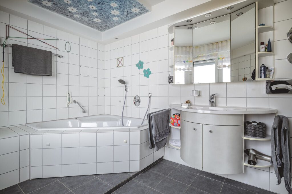 Immobilienangebot - Alsdorf - Wohnen - Top gepflegtes Einfamilienhaus