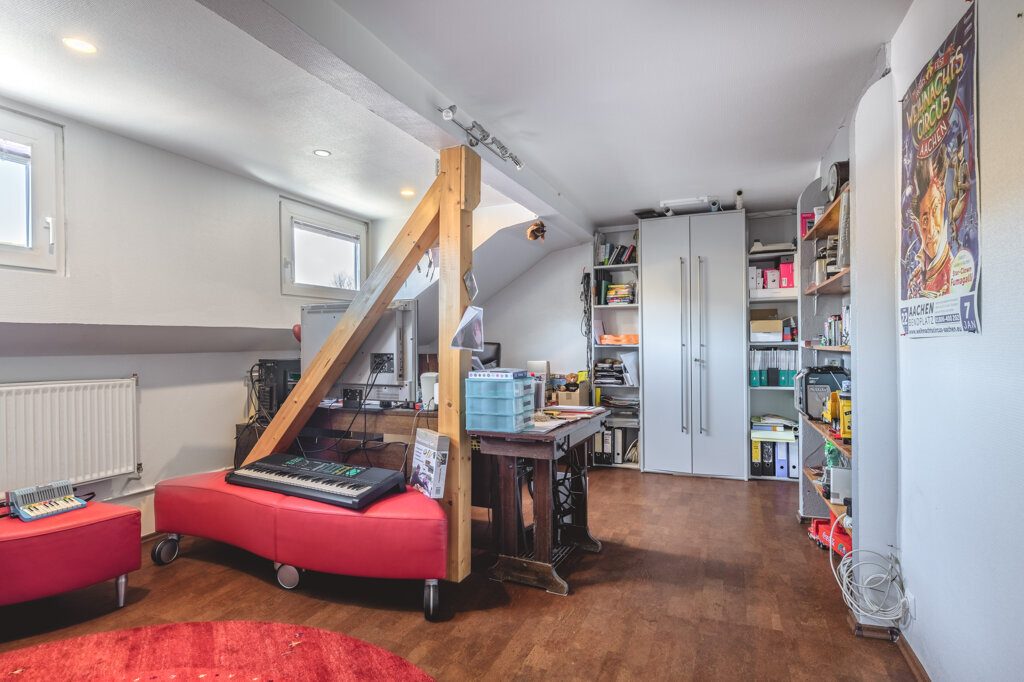 Immobilienangebot - Alsdorf - Wohnen - Top gepflegtes Einfamilienhaus