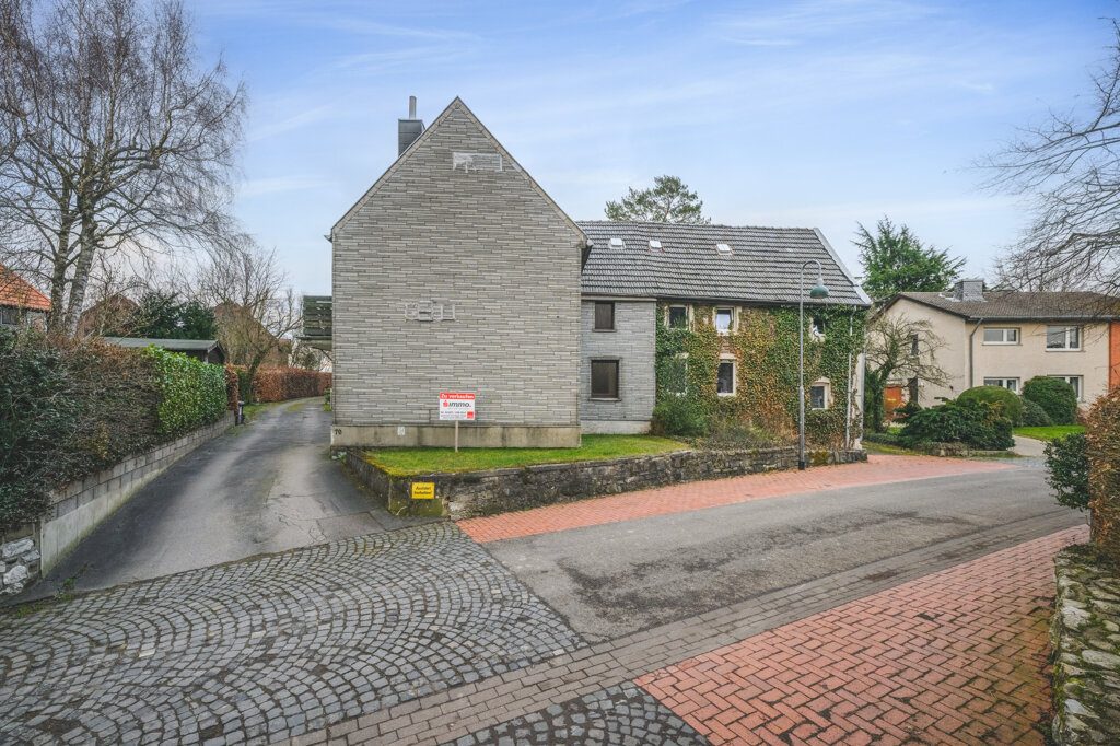 Immobilienangebot - Aachen - Grundstücke - Großes Baugrundstück für ein Einfamilienhaus
mit Altbestand in sehr ruhiger und beliebter Lage