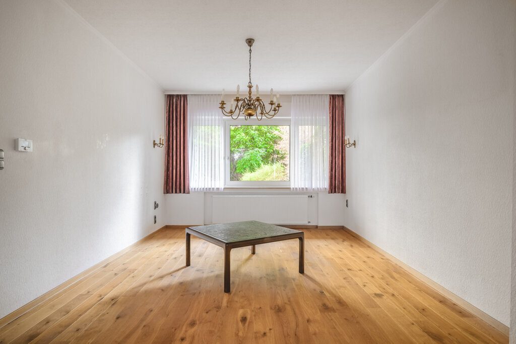 Immobilienangebot - Aachen - Wohnen - Teilweise bezugsfreies 4-Familienhaus mit 2 Garagen, in bester Lage am Rande des Aachener Südviertels
