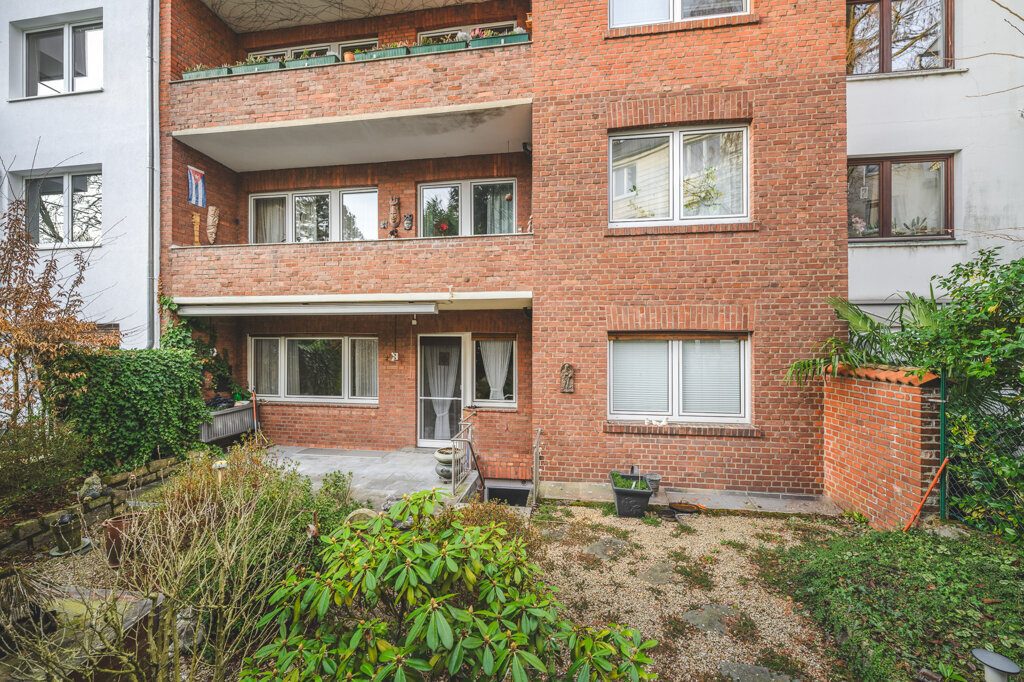 Immobilienangebot - Aachen - Wohnen - Teilweise bezugsfreies 4-Familienhaus mit 2 Garagen, in bester Lage am Rande des Aachener Südviertels