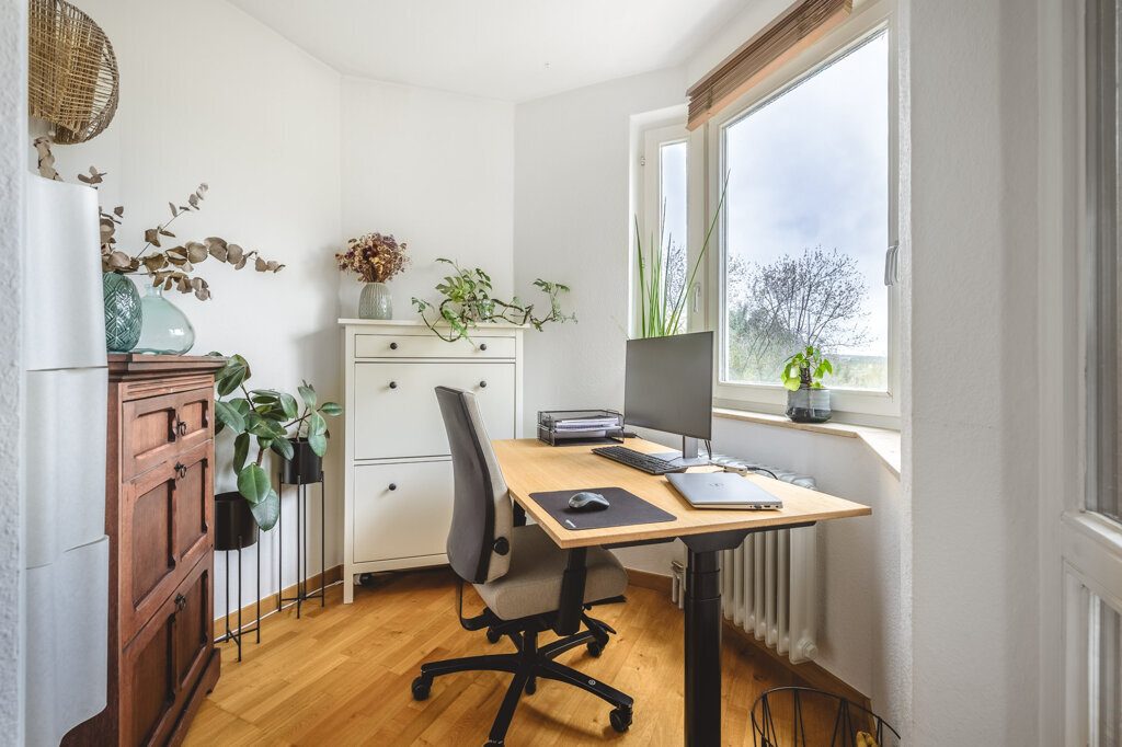 Immobilienangebot - Aachen - Wohnen - Sanierte und bezugsfreie Eigentumswohnung mit TG-Stellplatz zwischen Klinikum und Steppenberg
