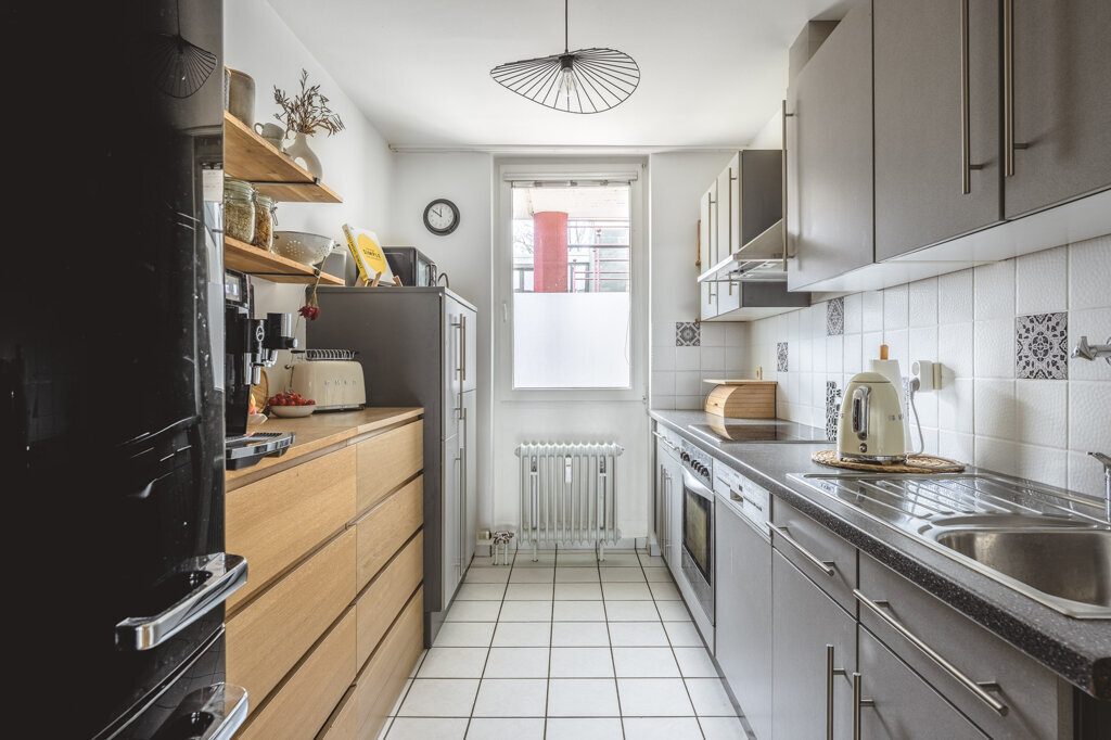 Immobilienangebot - Aachen - Wohnen - Sanierte und bezugsfreie Eigentumswohnung mit TG-Stellplatz zwischen Klinikum und Steppenberg