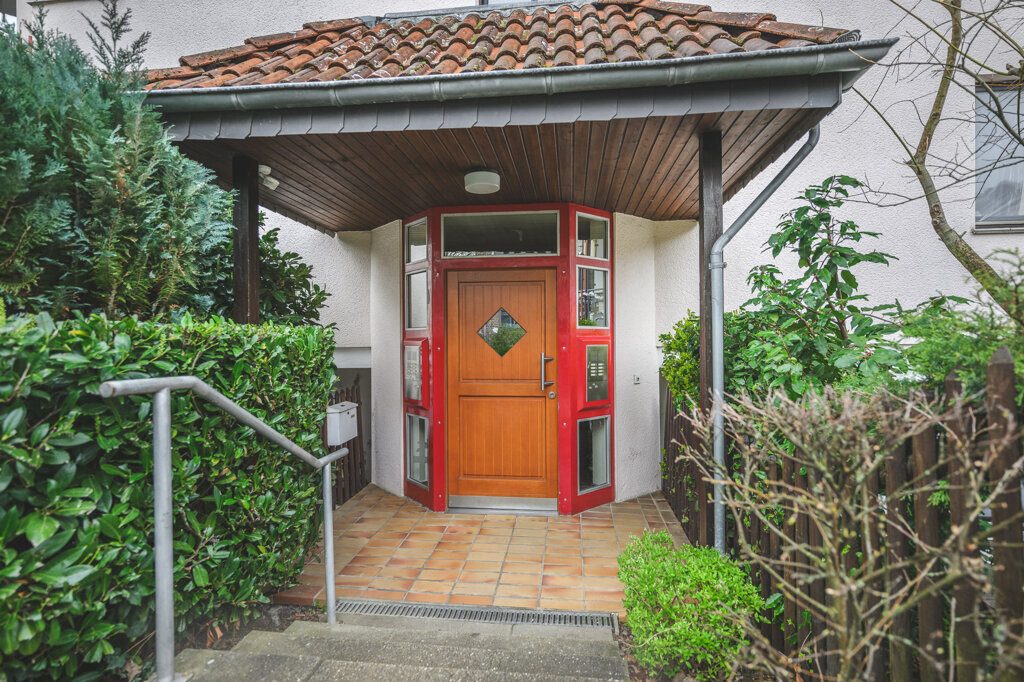 Immobilienangebot - Aachen - Wohnen - Sanierte und bezugsfreie Eigentumswohnung mit TG-Stellplatz zwischen Klinikum und Steppenberg