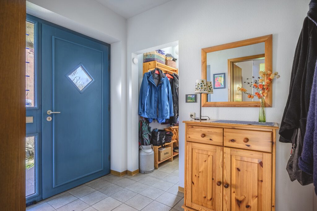 Immobilienangebot - Herzogenrath - Wohnen - Gepflegte Doppelhaushälfte in bevorzugter Wohnlage am Rande der Innenstadt