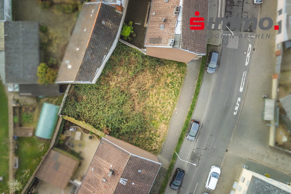 Immobilienangebot - Aldenhoven - Grundstücke - Charmante Baulücke in ruhiger und begehrter Lage! 
Genehmigtes Bauvorhaben für ein 5-Familienhaus