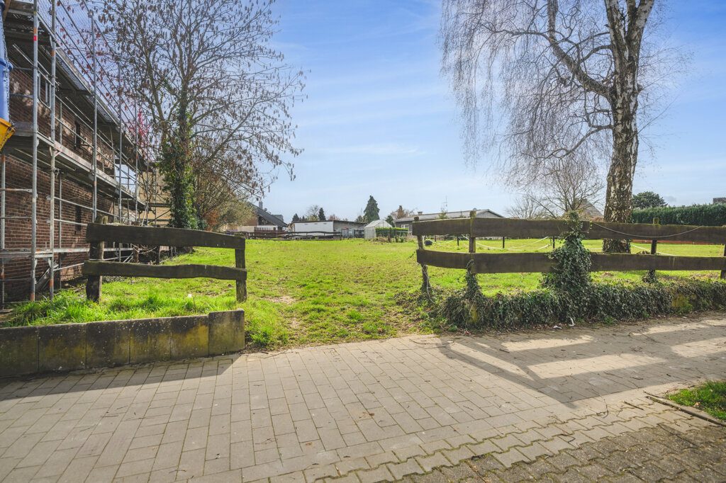 Zuwegung zum Grundstück Immobilienangebot - Aldenhoven - Grundstücke - Attraktives Baugrundstück mit vielseitigen Bebauungsmöglichkeiten in gefragter und ruhiger Lage!
