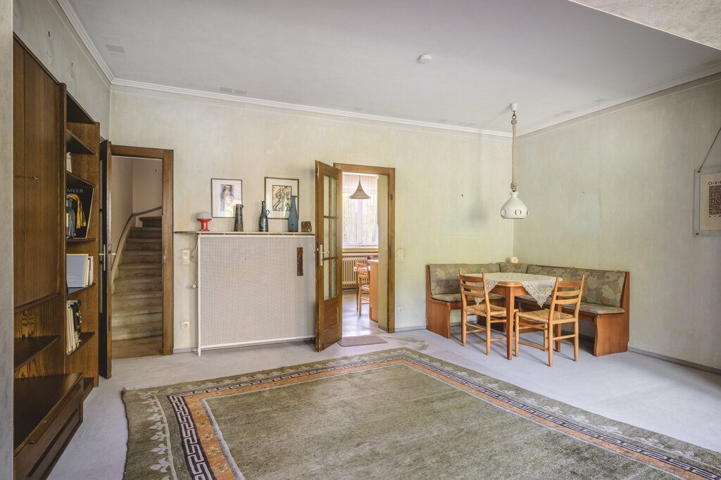 Immobilienangebot - Aachen - Wohnen - Bezugsfreies Einfamilienhaus in bester Lage von Burtscheid mit Garage -Siedlung in den Heimgärten-