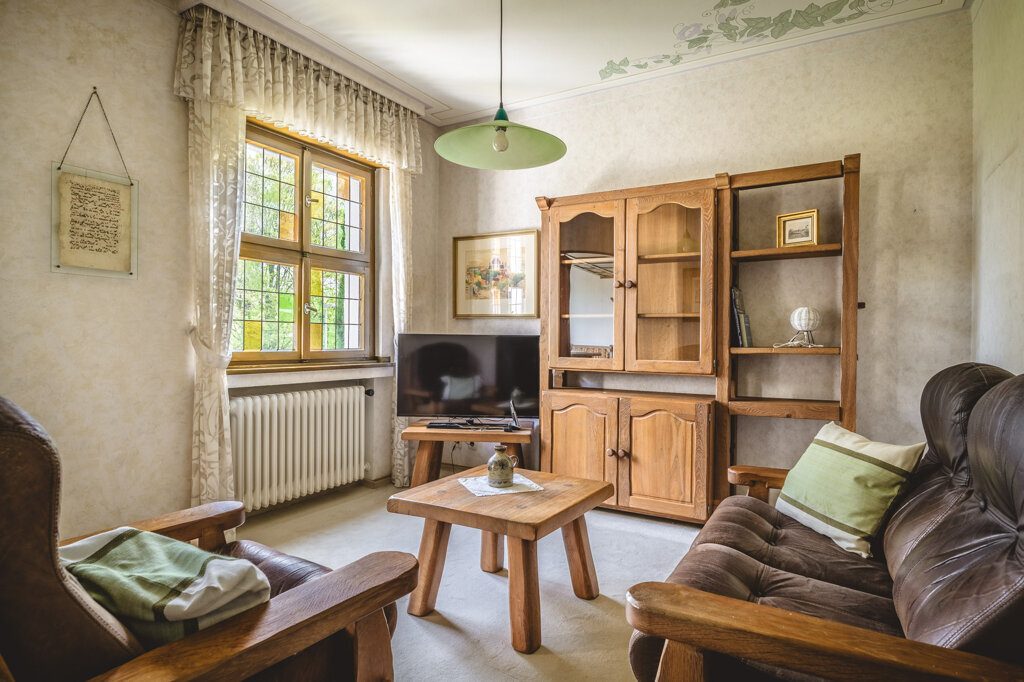 Immobilienangebot - Aachen - Wohnen - Bezugsfreies Einfamilienhaus in bester Lage von Burtscheid mit Garage -Siedlung in den Heimgärten-