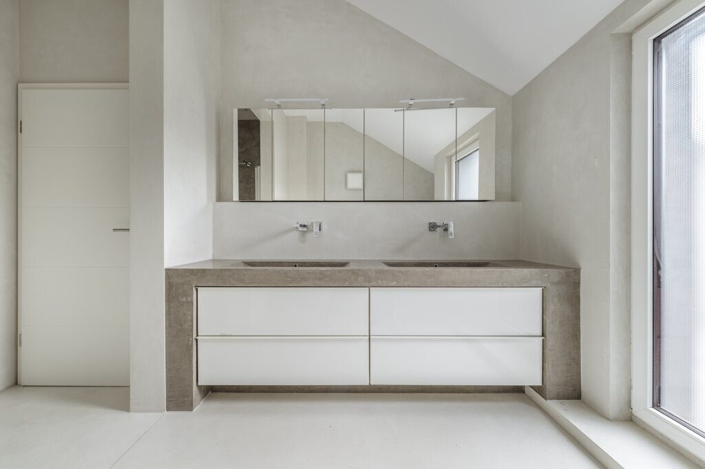 Immobilienangebot - Würselen - Wohnen - Im Herzen der Stadt!
Exklusives Einfamilienhaus mit modernen Designelementen und viel Wohnfläche