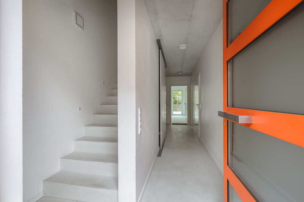 Immobilienangebot - Würselen - Wohnen - Im Herzen der Stadt!
Exklusives Einfamilienhaus mit modernen Designelementen und viel Wohnfläche