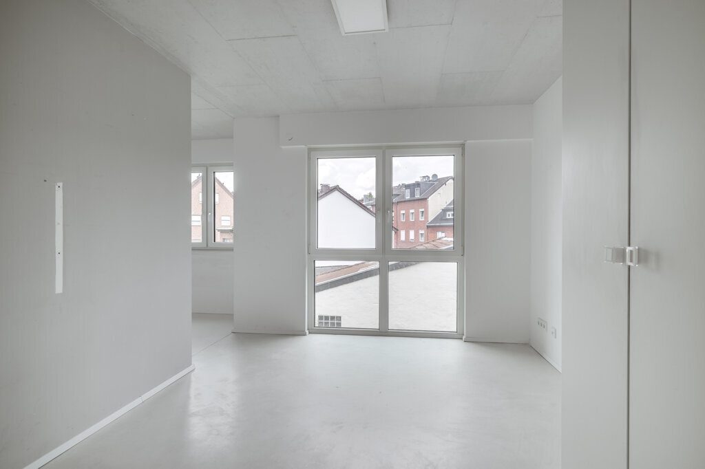 Immobilienangebot - Würselen - Wohnen - Im Herzen der Stadt!
Exklusives Einfamilienhaus mit modernen Designelementen und viel Wohnfläche