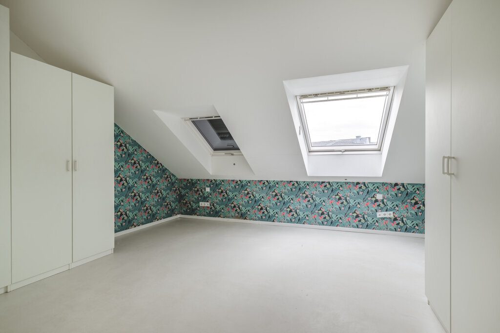Immobilienangebot - Würselen - Wohnen - Im Herzen der Stadt!
Exklusives Einfamilienhaus mit modernen Designelementen und viel Wohnfläche