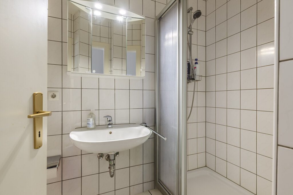Immobilienangebot - Aachen - Renditehäuser - Gegenüber des Ferberparks in Burtscheid! 10 Parteienhaus mit optimalen Vermietungsgegebenheiten