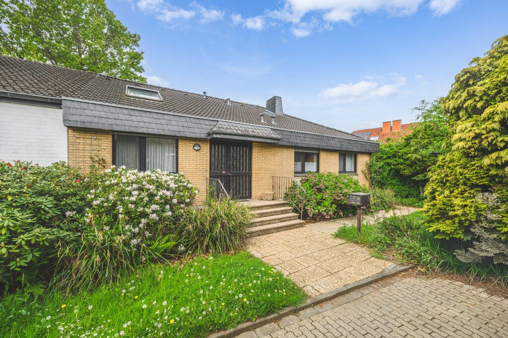 Immobilienangebot - Aachen - Wohnen - Attraktiver Bungalow mit Einliegerwohnung auf sonnigem Grundstück in sehr ruhiger und beliebter Lage