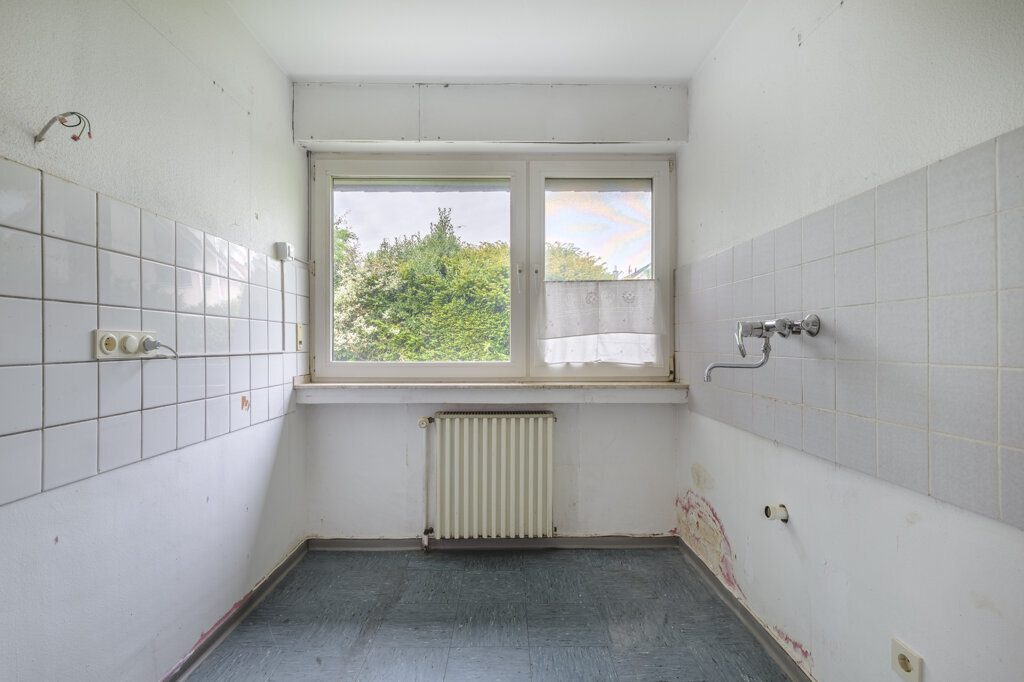 Immobilienangebot - Aachen - Wohnen - Attraktiver Bungalow mit Einliegerwohnung auf sonnigem Grundstück in sehr ruhiger und beliebter Lage