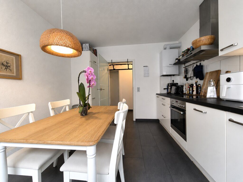Immobilienangebot - Aachen - Wohnen - Top modernisierte, vermietete 2-Zimmer-Wohnung in bester Aachener City-Lage