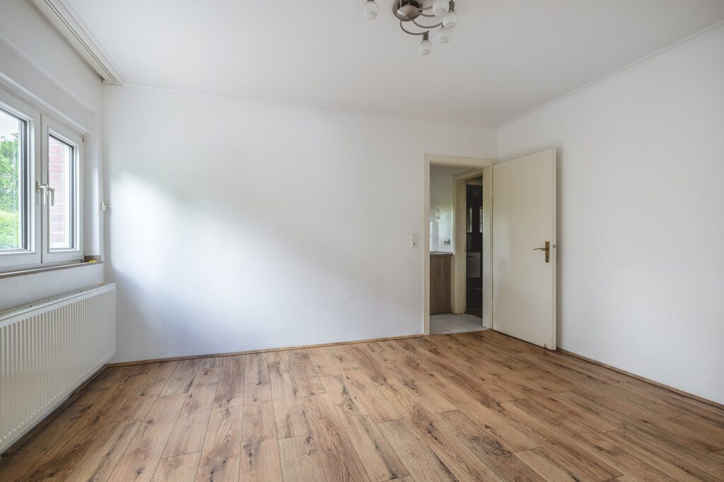 Immobilienangebot - Aachen - Wohnen - Gepflegtes Einfamilienhaus mit sonnigem Garten
und Garage in sehr beliebter und ruhiger Lage