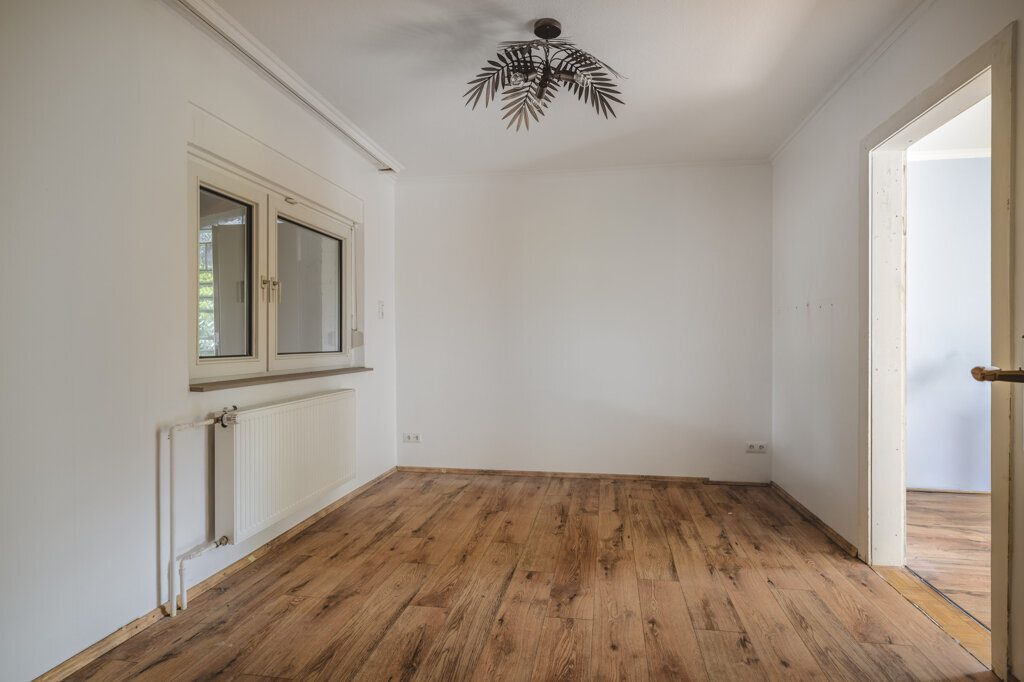Immobilienangebot - Aachen - Wohnen - Gepflegtes Einfamilienhaus mit sonnigem Garten
und Garage in sehr beliebter und ruhiger Lage