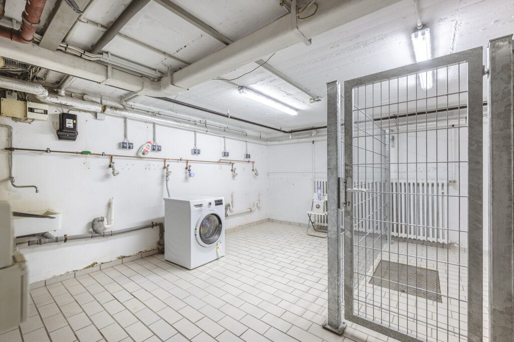 Immobilienangebot - Aachen - Wohnen - Top modernisiertes Wohnhaus mit fünf bezugsfreien Wohnungen und zusätzlichen Gewerbeeinheiten