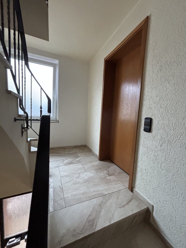 Immobilienangebot - Alsdorf - Renditehäuser - Renditestark! Wohn- u. Geschäftshaus mit großer Gewerbeeinheit, zwei Wohnungen und Potenzialflächen